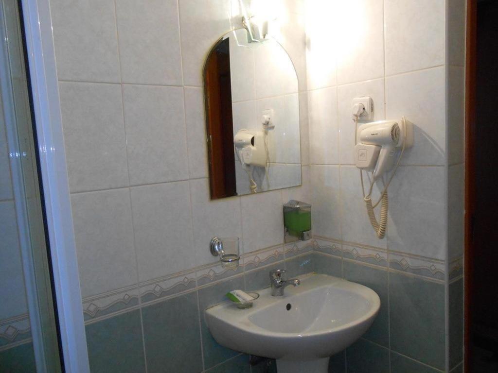 Zhibek Zholy Hotel Astana Bilik gambar