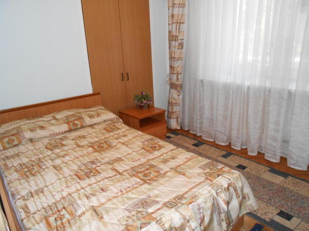 Zhibek Zholy Hotel Astana Bilik gambar